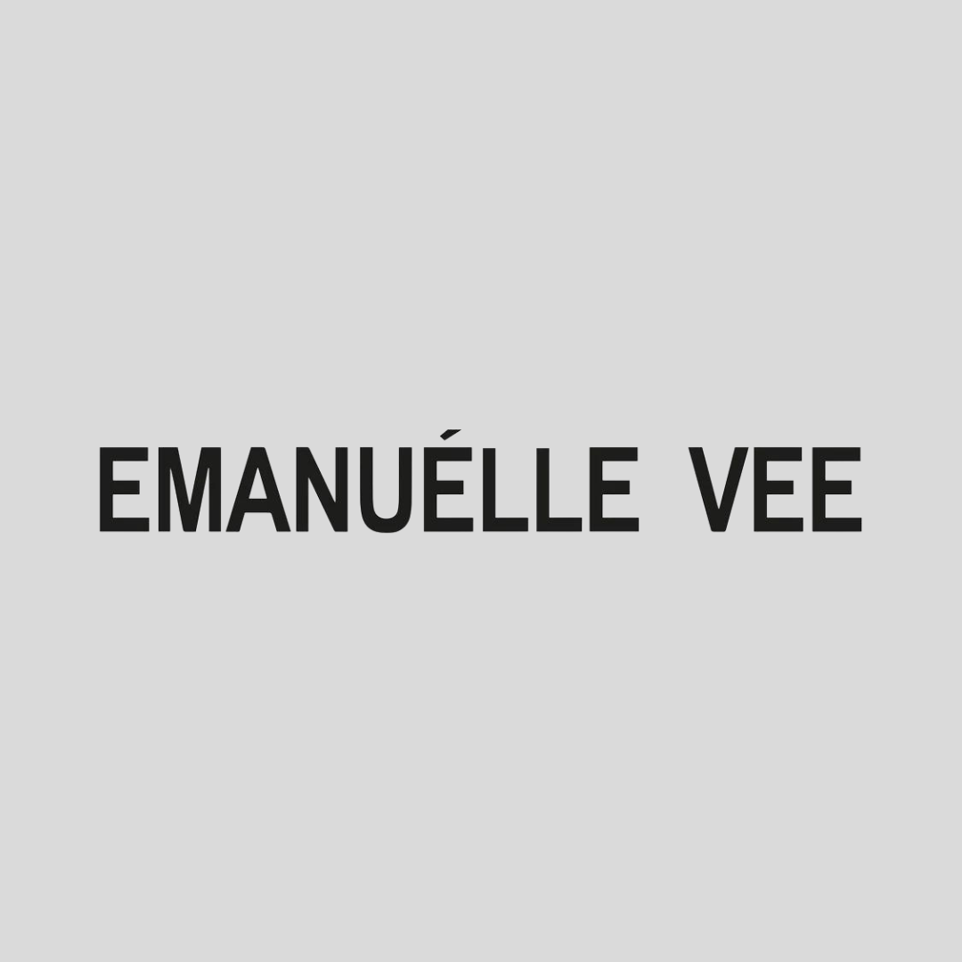 EMANUÉLLE VEE