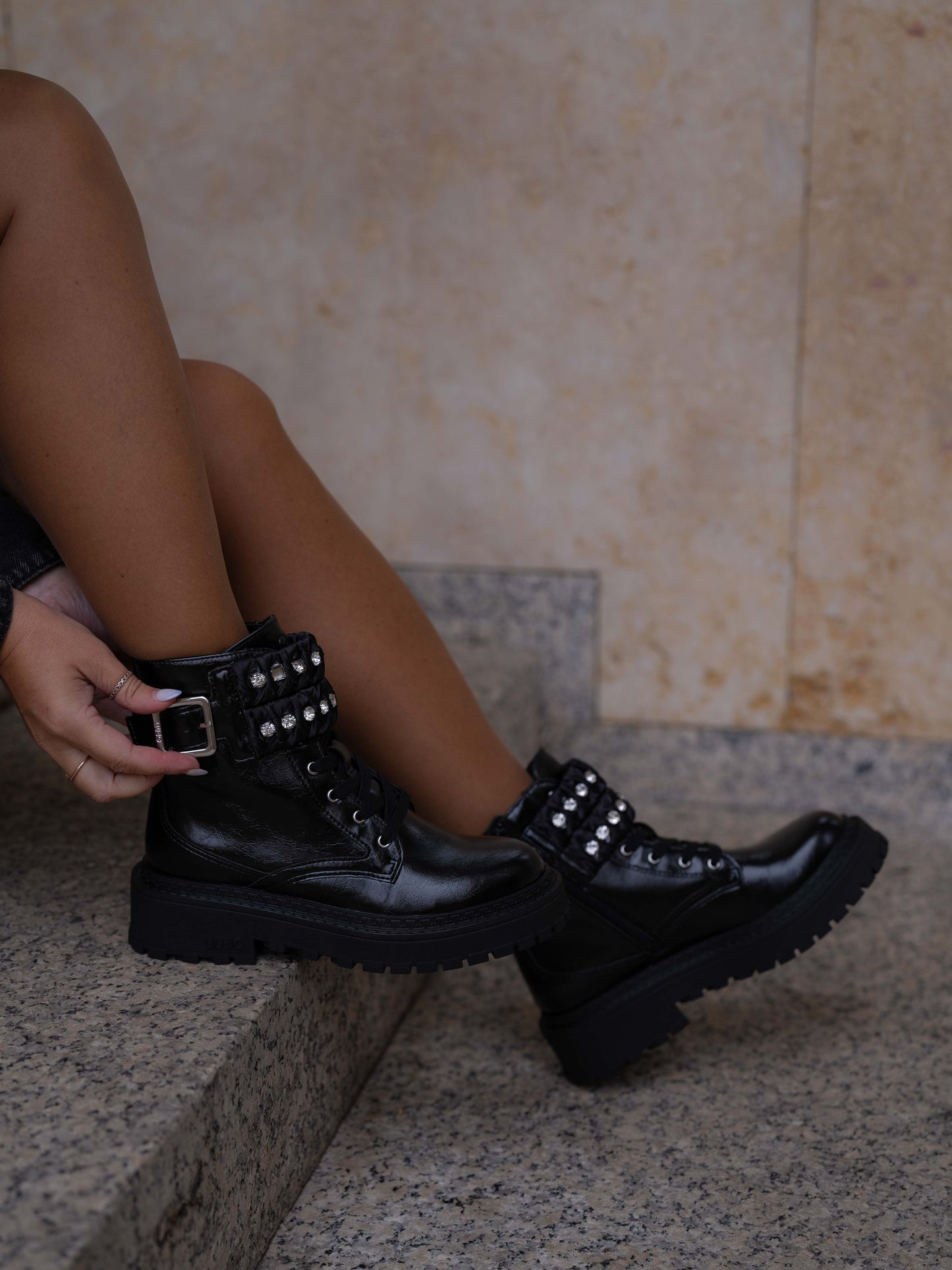 Ankle boot naplak black