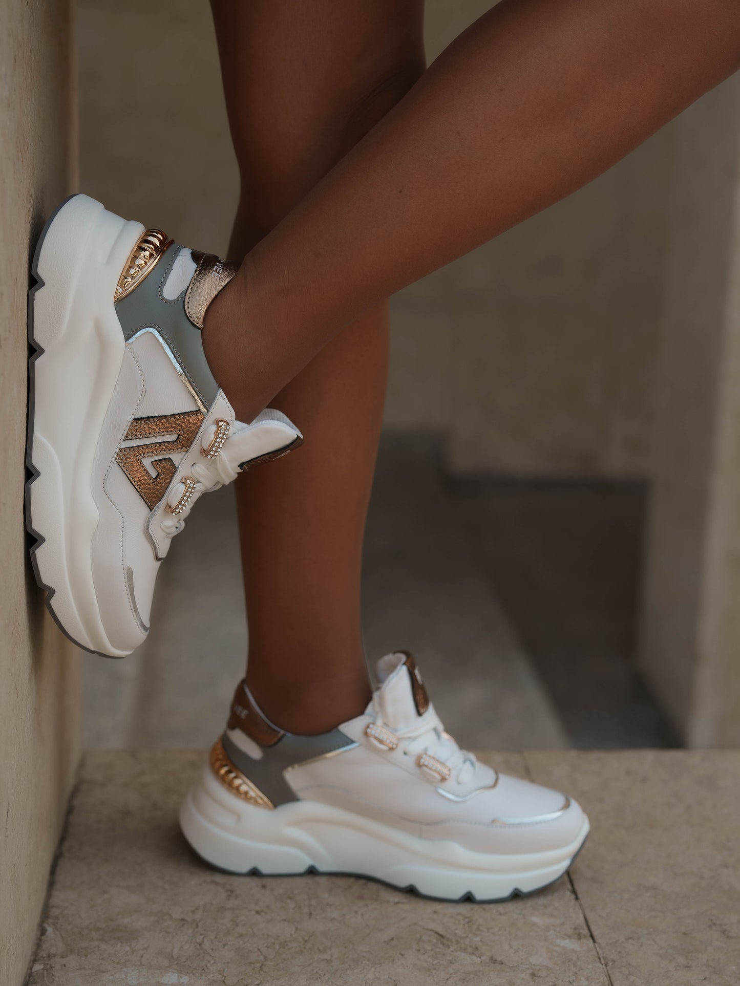 Zoe sneaker