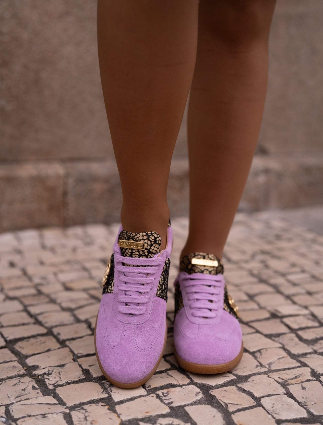 Lilac sneaker