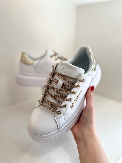 Gold laces sneaker