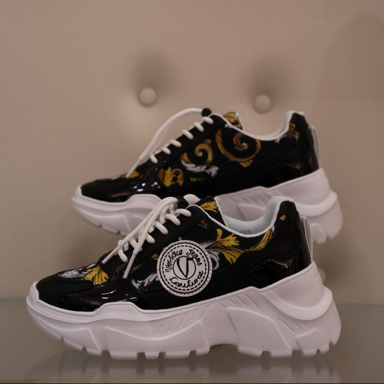 Black versace print sneaker