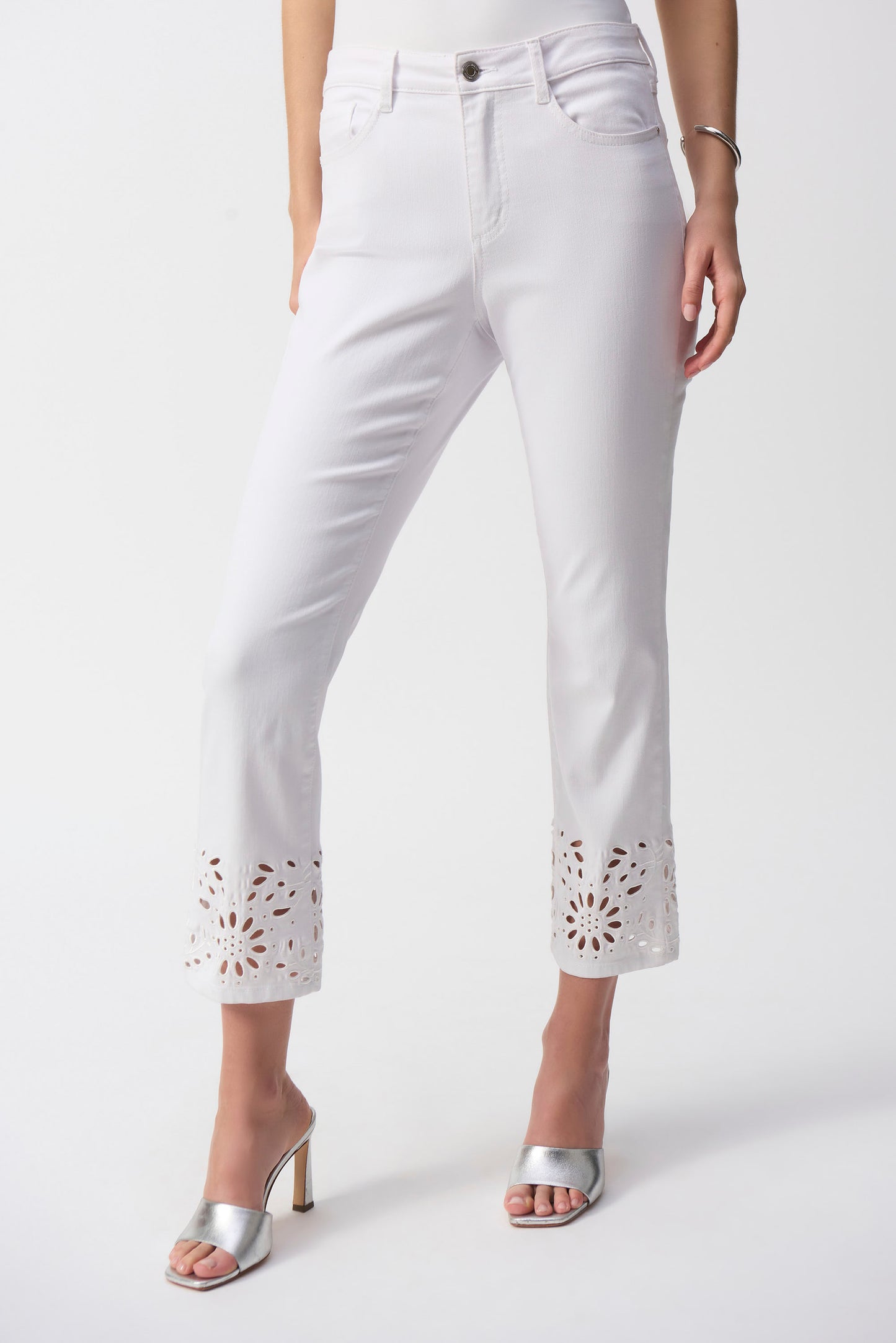 Cropped Mid-rise Trousers