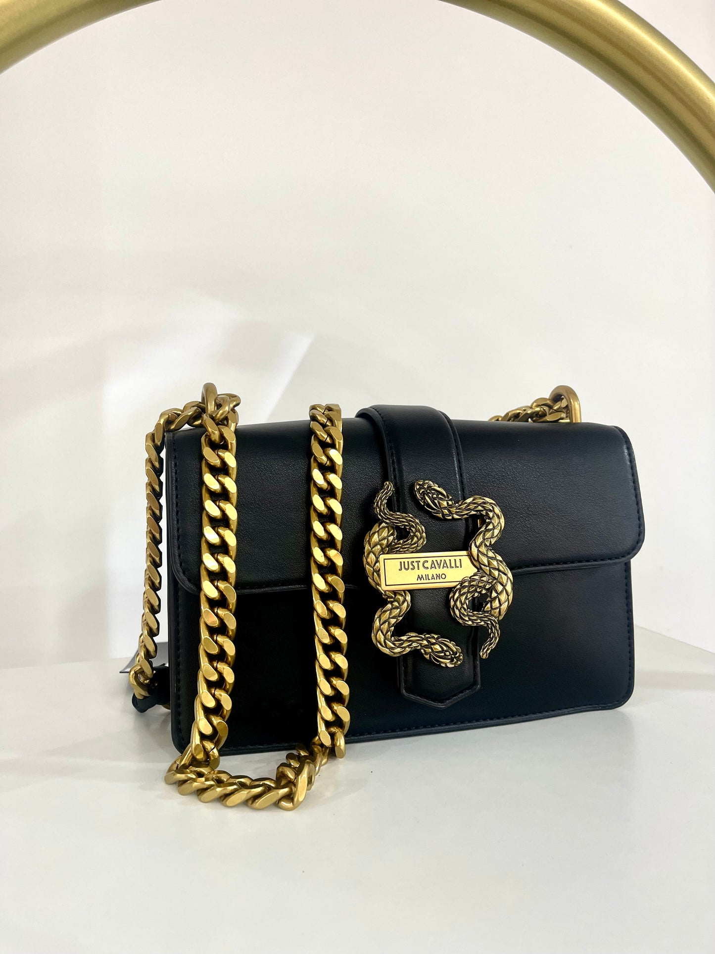 Snake chain purse