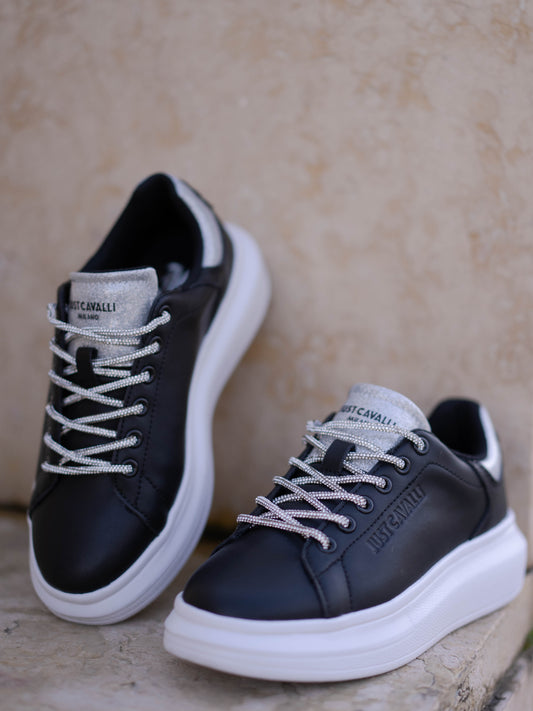 Sneaker black and silver