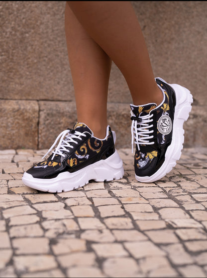 Black versace print sneaker