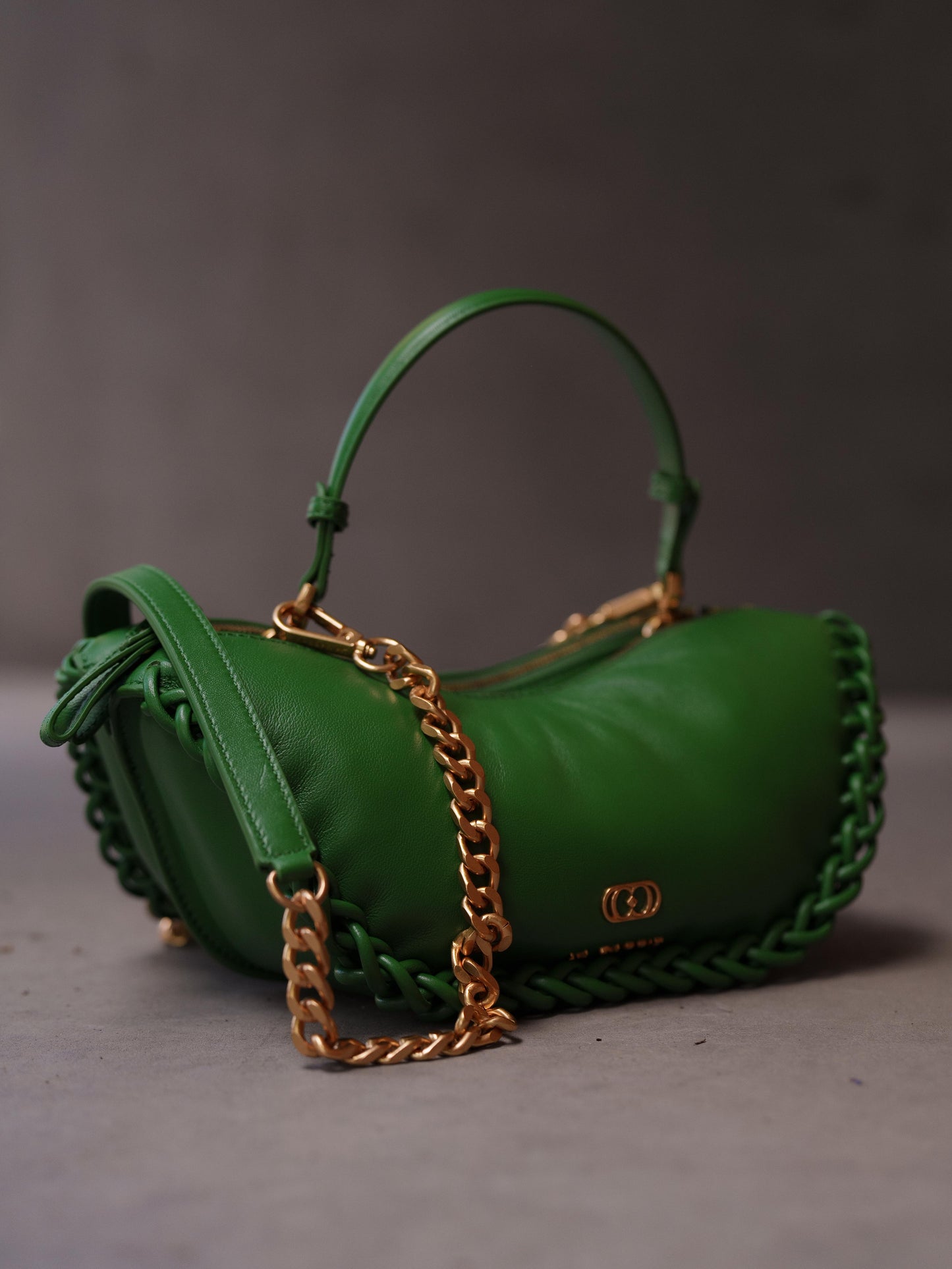 Green lip purse