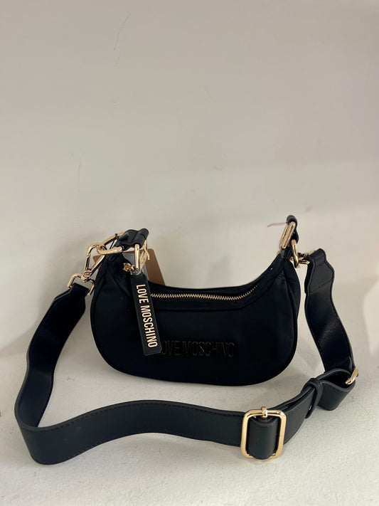 Black shoulder bag