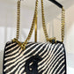 Shoulder zebre straw bag