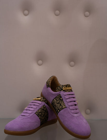 Lilac sneaker