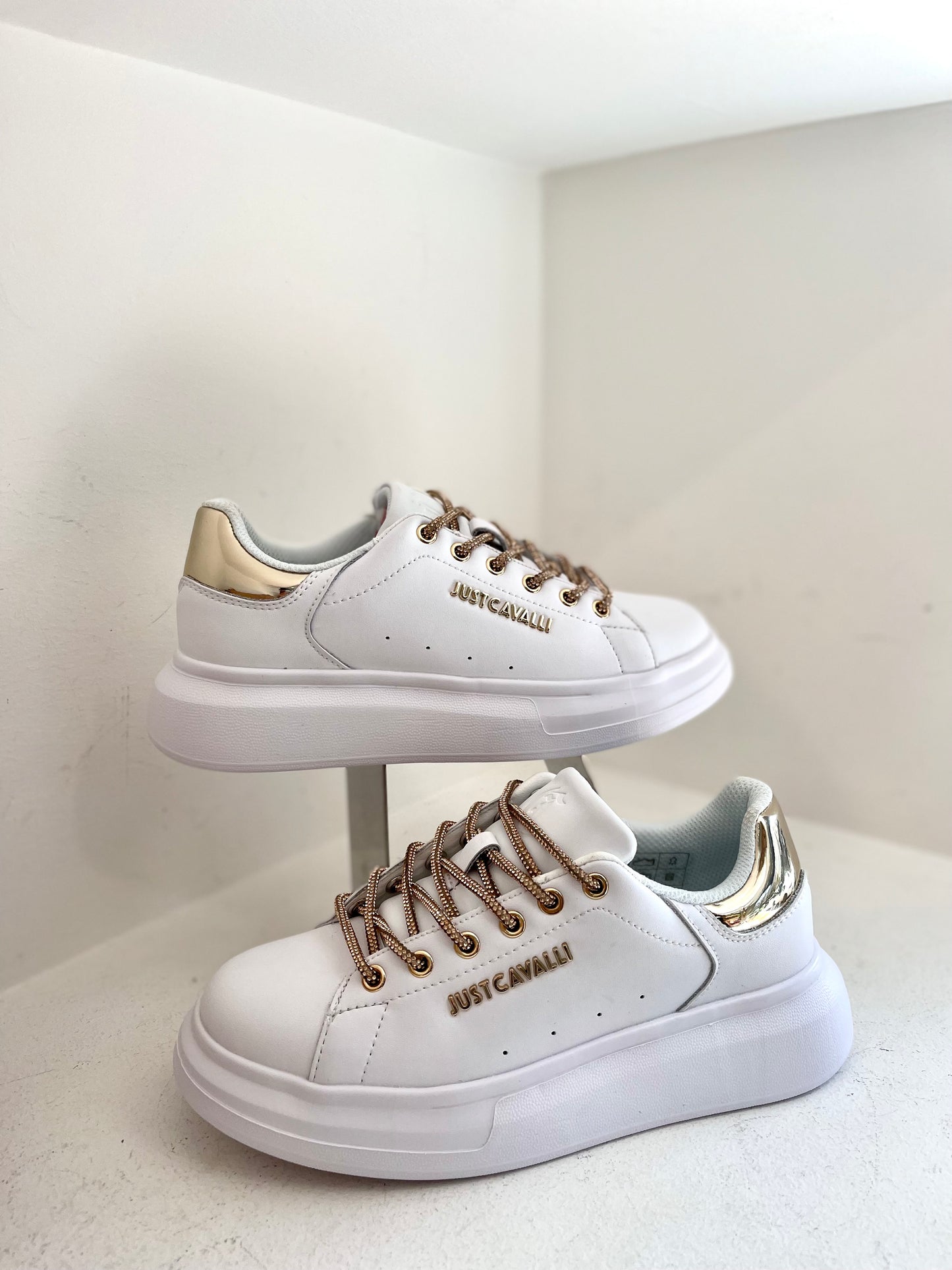 Gold laces sneaker