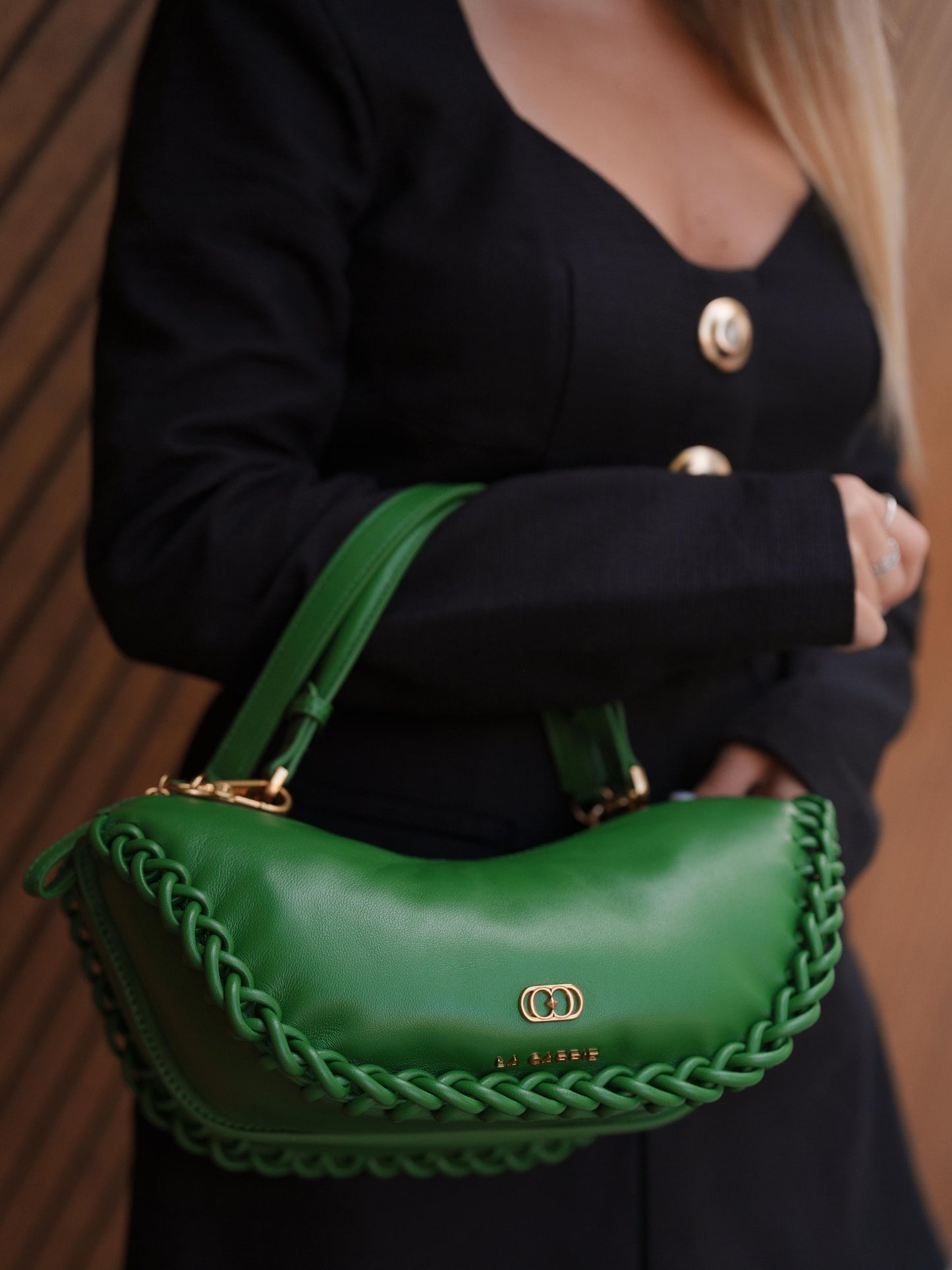 Green lip purse