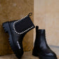 Low boot with pearls