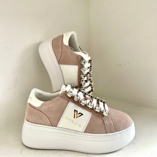 Pink bice sneaker