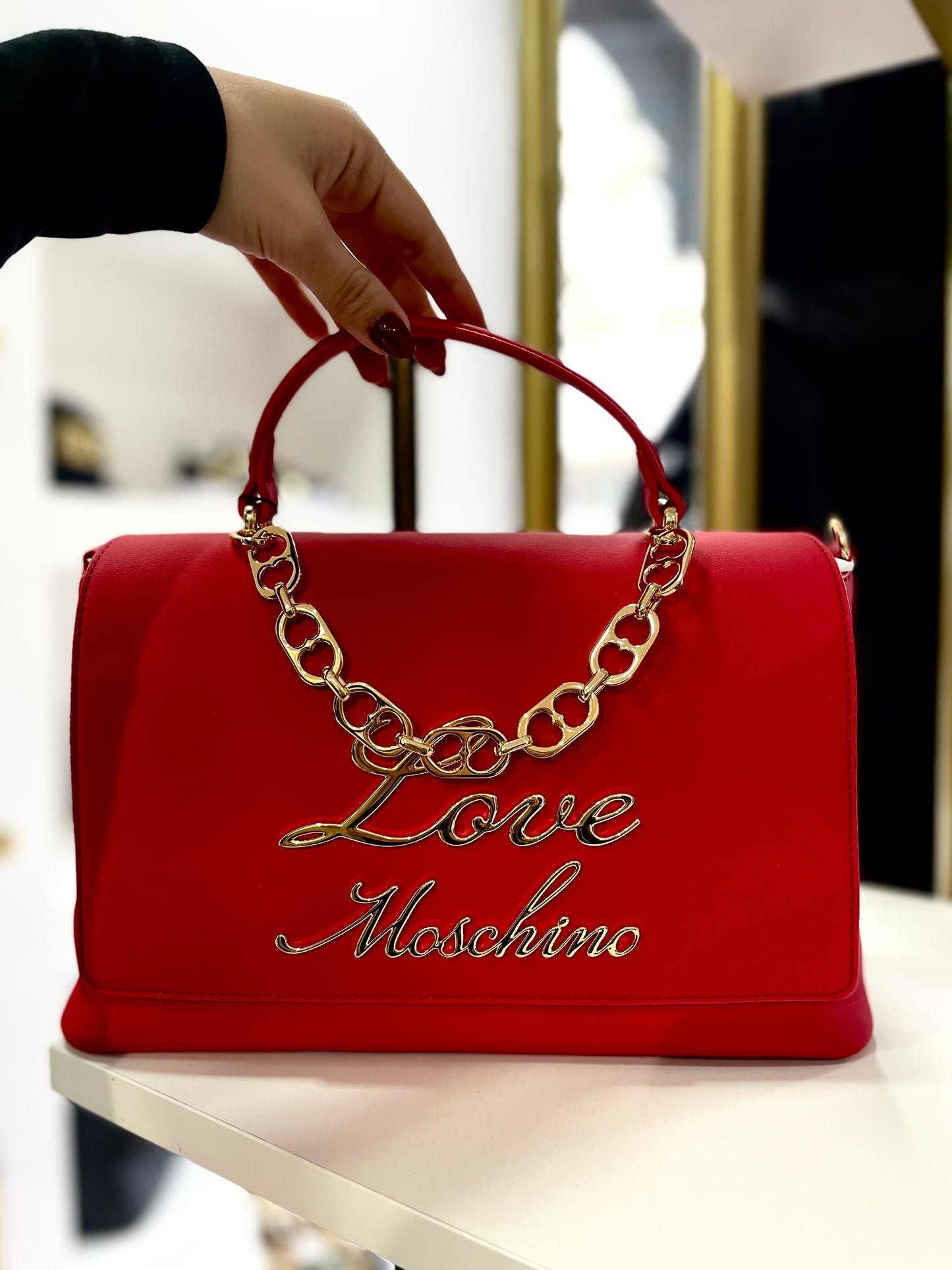 Love Moschino mala