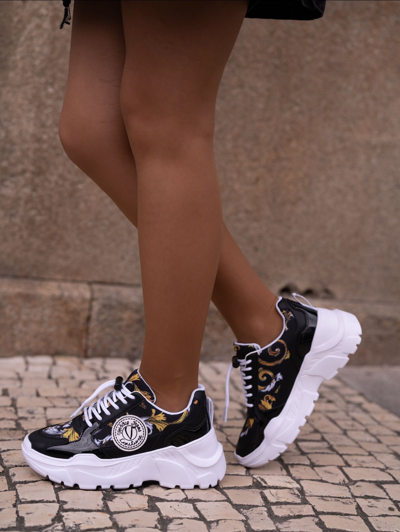 Black versace print sneaker