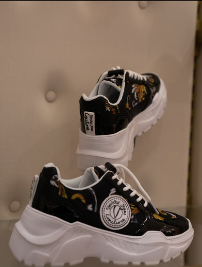 Black versace print sneaker