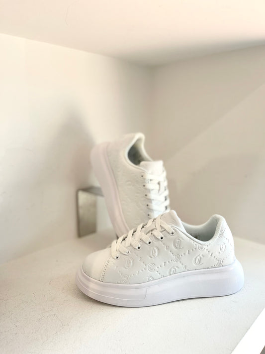 White embrossed sneaker