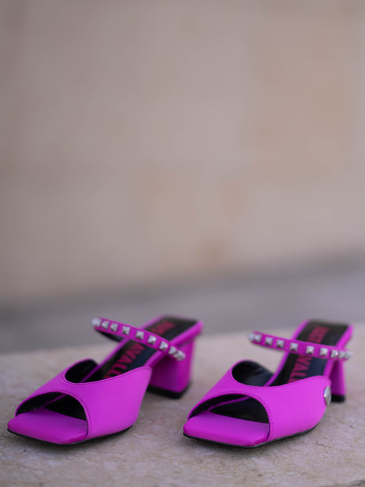 Fuxia Sandal