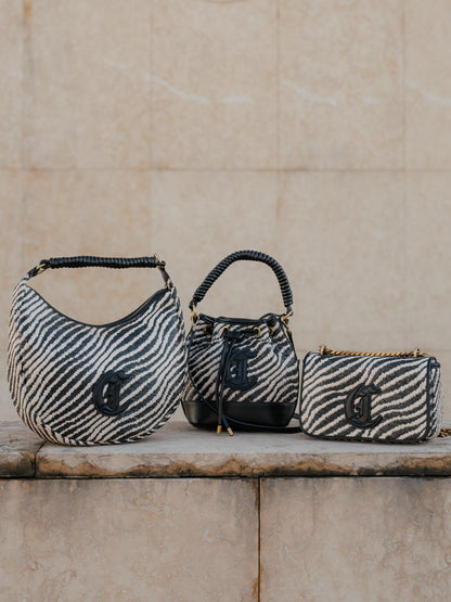 Shoulder zebre straw bag