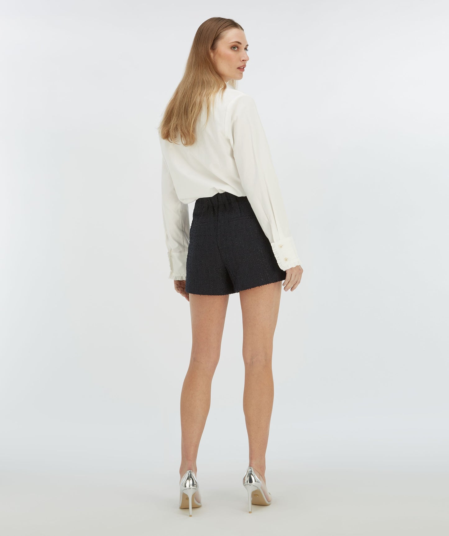 ELVIRA high-waisted bouclé shorts with decorative stones