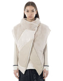 Superb vest, sleeveless jacket in faux fur