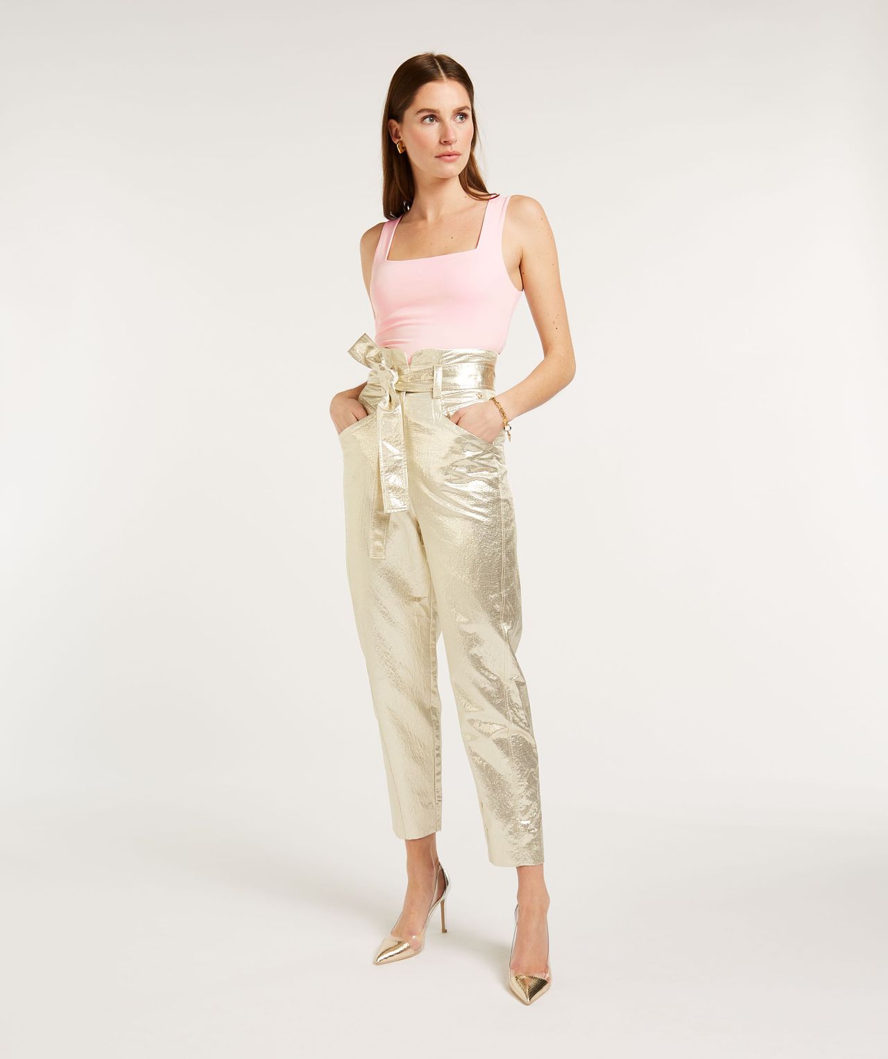 HAYDEN high rise tapered trousers in metallic - gold