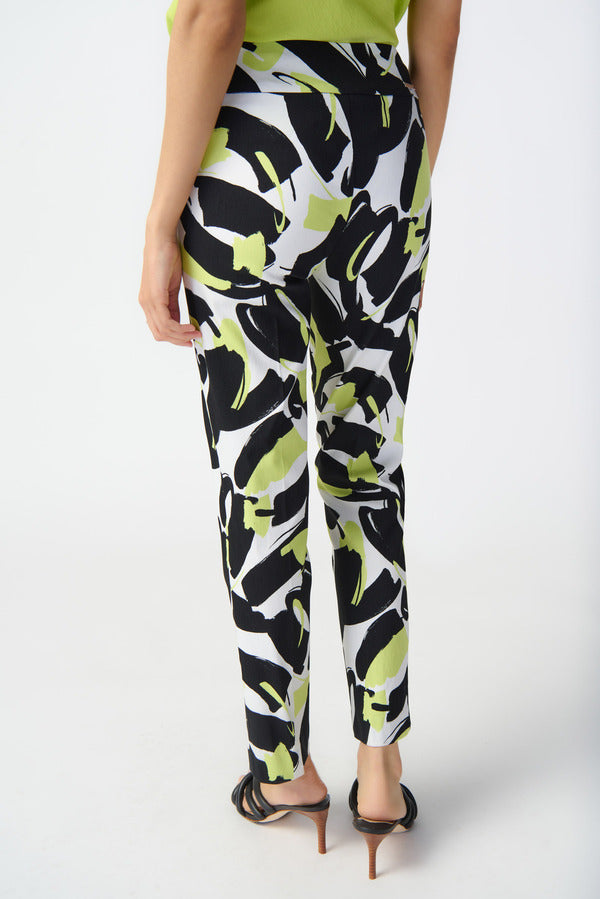 Abstract Motif Cropped Pants