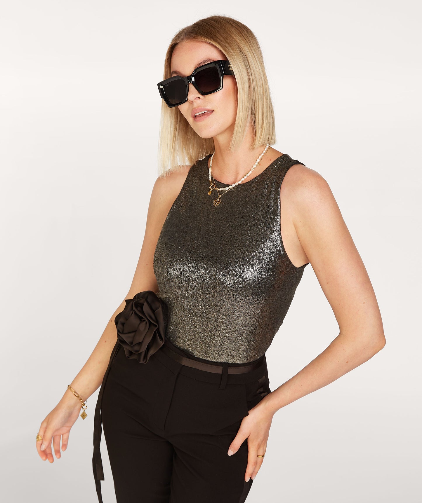 LAUREN slim fit body in metallic - black gold