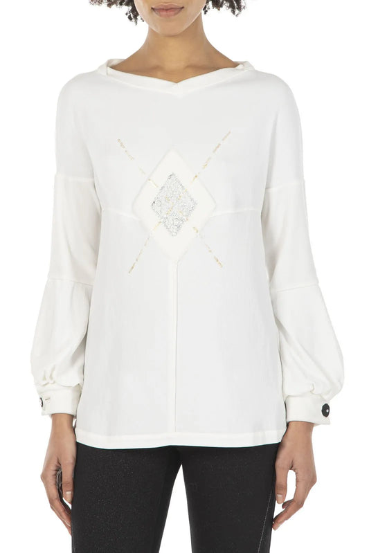Blouse with gold details