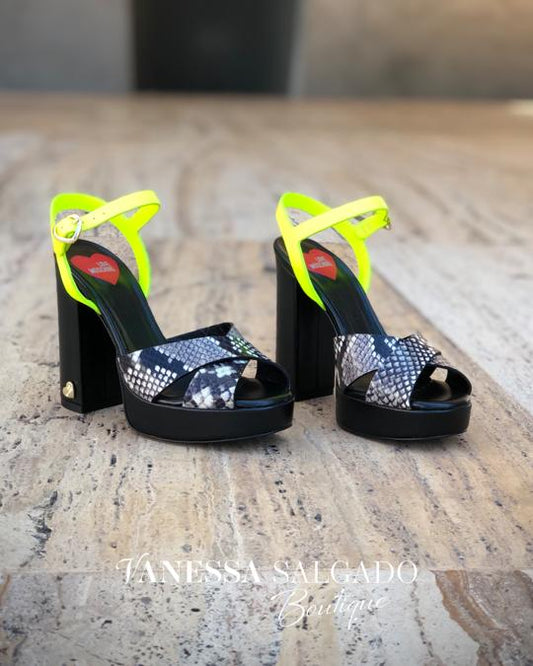 Print animal sandal